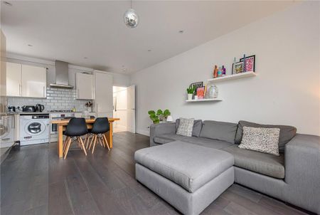 3 bedroom apartment to rent - Photo 3