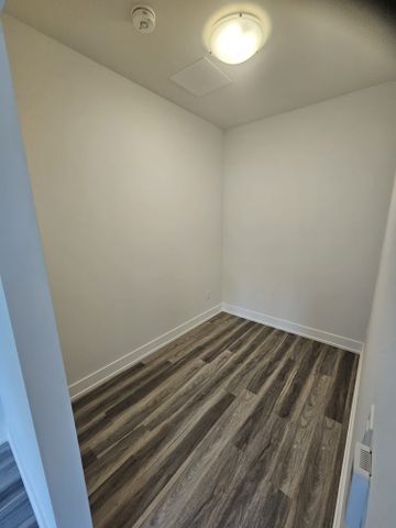 For Lease - 1100 Lackner Place Unit# 109, Kitchener, Ontario - Photo 5