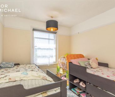 3 bedroom maisonette to rent - Photo 4