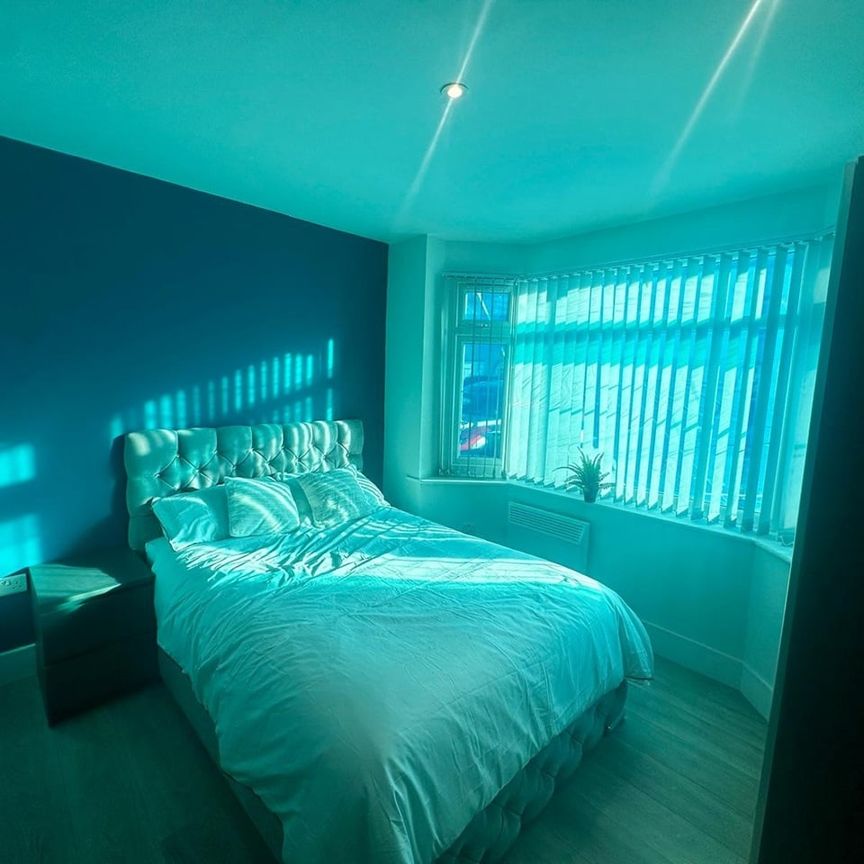 Studio Flat, Wyken Avenue, CV2 - Photo 1