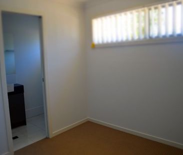 5 Miner Lane, 4740, Andergrove Qld - Photo 2