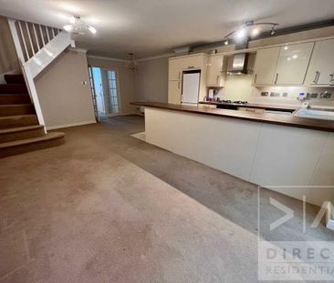 3 bedroom terraced house to rent - Photo 1