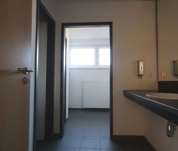 Studenten und Azubis aufgepasst! Möbliertes Zimmer zu vermieten! - Photo 4