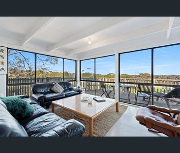 82 Beaumont Ave, Charlemont, Vic 3217 - Photo 4