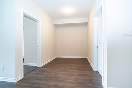For Lease - 150 Oak Park Boulevard Unit# 307, Oakville, Ontario - Photo 5
