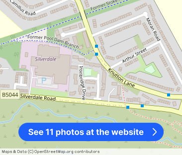 2 bedroom mews property for rent - Photo 1