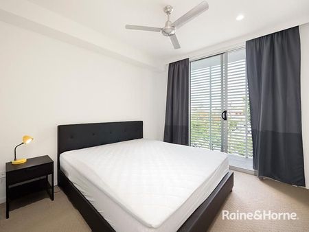 49/68 Benson Street, Toowong, QLD 4066 - Photo 4