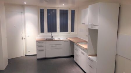 location Appartement T7 DE 312.5m² À PARIS - Photo 4