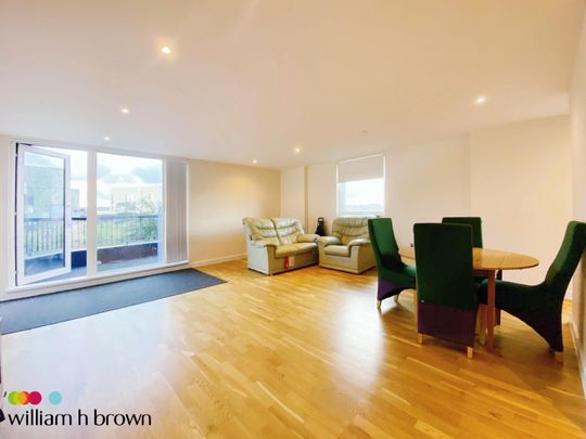 Burgess Springs, Chelmsford - Photo 1