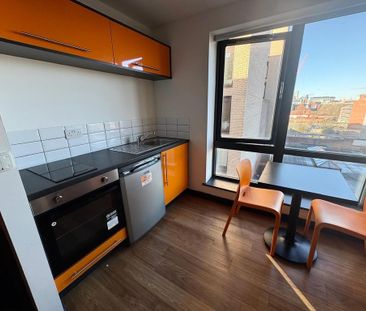 Studio to rent - Photo 5