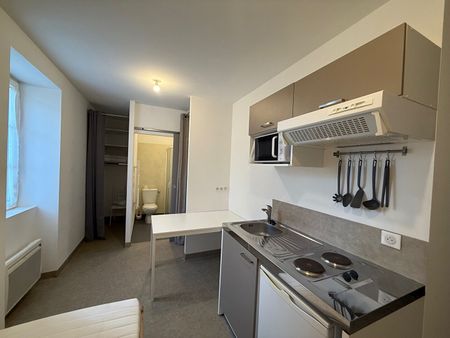 Location appartement 1 pièce, 14.98m², La Roche-sur-Yon - Photo 2