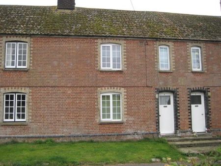 3 bedroom cottage to rent - Photo 2