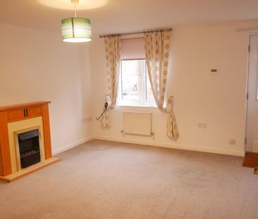 3 bedroom terraced house to rent - Photo 6
