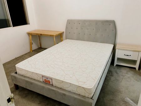 2 bed 2 bath - Photo 3