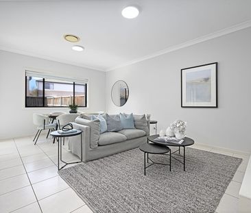 Spacious Family Home in Thornton Estate – Walk to Station and Westf... - Photo 2