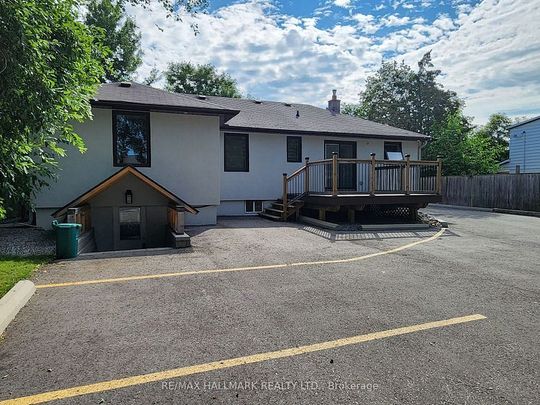 For Lease - 9884 Bayview Avenue Unit# Lower, Richmond Hill, Ontario - Photo 1