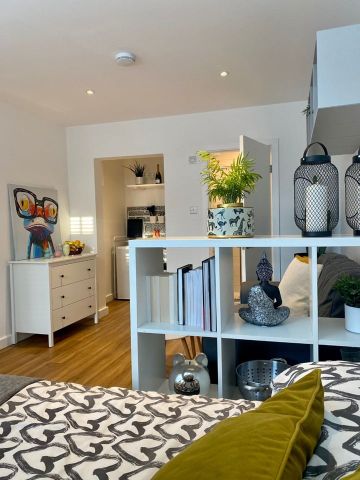 Studio Flat, Stafford Road, CR0 - Photo 2