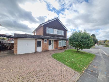 3 bedroom detached house to rent - Photo 5