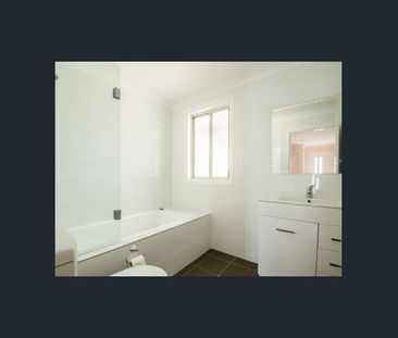 Superb Location! - Photo 4