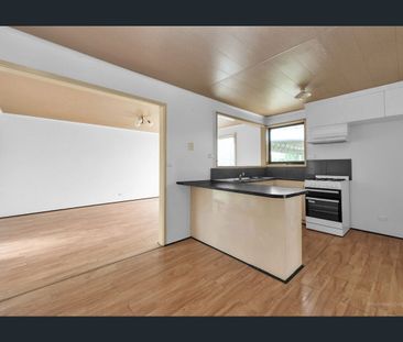 Close to Everything - Photo 6