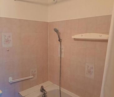 Location Appartement 2 pièces 54m² COGNIN 73160 - Photo 2