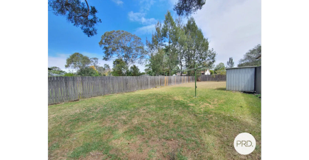 Charming 3-Bedroom Home in a Prime North St Marys Location - Photo 3