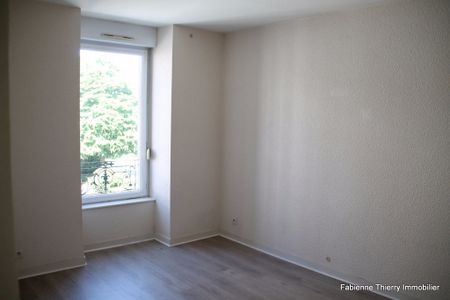 Location Appartement 3 pièces 56m² - Photo 3