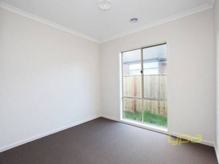 Entertainer’s Dream Overlooking Greens - Photo 5