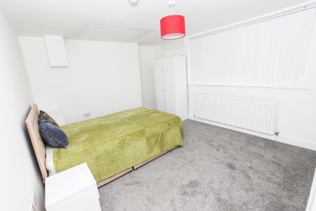 To Let: Palm Street, Middlesbrough, TS1 3EE - Photo 5