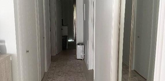 Appartement 5 1/2 à louer à Chomedey Laval - Photo 2