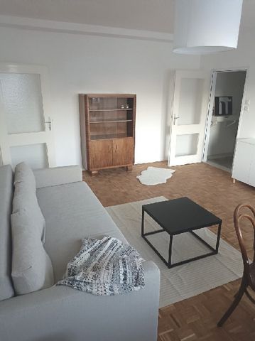 KREMS-ZENTRUM, Helle 3-Zimmer Wohnung als StudentInnen 2er WG zu vermieten - Foto 2