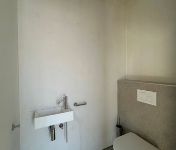 Halfvrijstaande woning net buiten het centrum - Photo 5