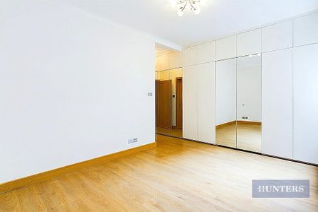 5 bedroom terraced house to rent - Photo 3