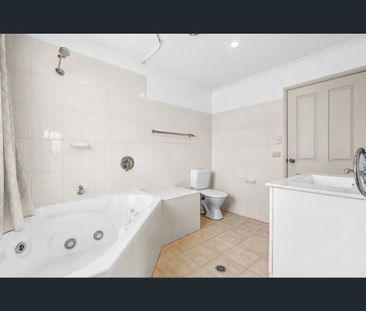 42 Lakeview Parade, Warriewood, NSW 2102 - Photo 1