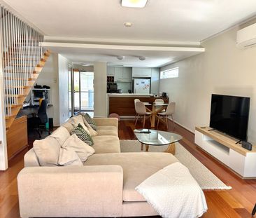 Bulimba - Photo 2