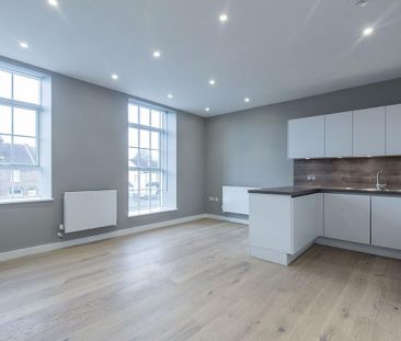 1 bedroom ground floor flat to rent - Photo 1