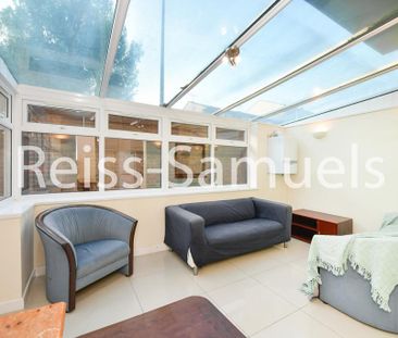 5 bedroom townhouse to rent - Photo 3