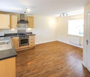 3 bedroom terraced house to rent - Photo 2