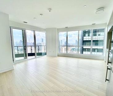 Parliament Street /Bloor St Sunfilled 2Bdrm Modern Kitchen Huge Balco - Photo 3