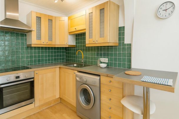 West Park, Clifton, BS8 - Photo 1