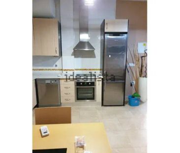 Alquiler de piso en Calle Encarnación Sánchez - Photo 4