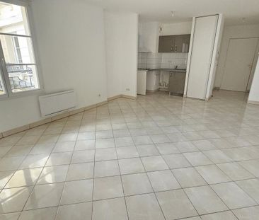 Location Appartement 2 pièces 43m² ST FARGEAU PONTHIERRY 77310 - Photo 1