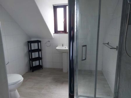 39b, Church Street - Photo 5