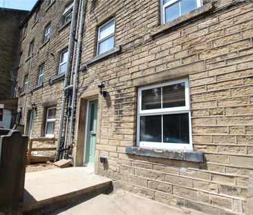 Woodhead Road, Holmbridge, Holmfirth, HD9 - Photo 5