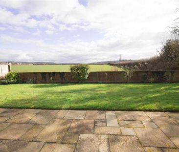 4 bedroom detached house to rent - Photo 4
