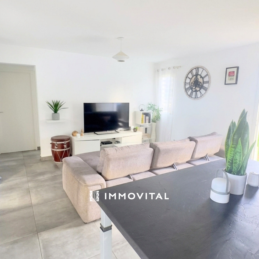 Location Maison 4 pièces 76m² LAMENTIN 97129 - Photo 1