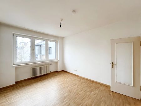 SANIERTE 2-ZIMMERWOHNUNG IN DER STADTMITTE ZU MIETEN! - Photo 4
