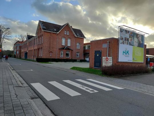 Gezellig appartement met autostaanplaats . - Foto 1