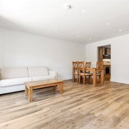 The Mazles, Comberton, Cambridge, CB23 7FA - Photo 1