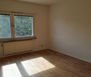 Carlavägen 31 - Photo 2